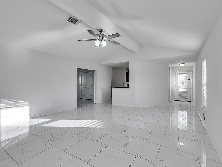 22419 Iron Mill Dr — Photo 15