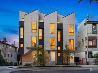 9210 B Roosevelt Way NE, Seattle, WA 98115