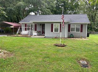 31 Sioux Rd NE, Cartersville, GA 30121