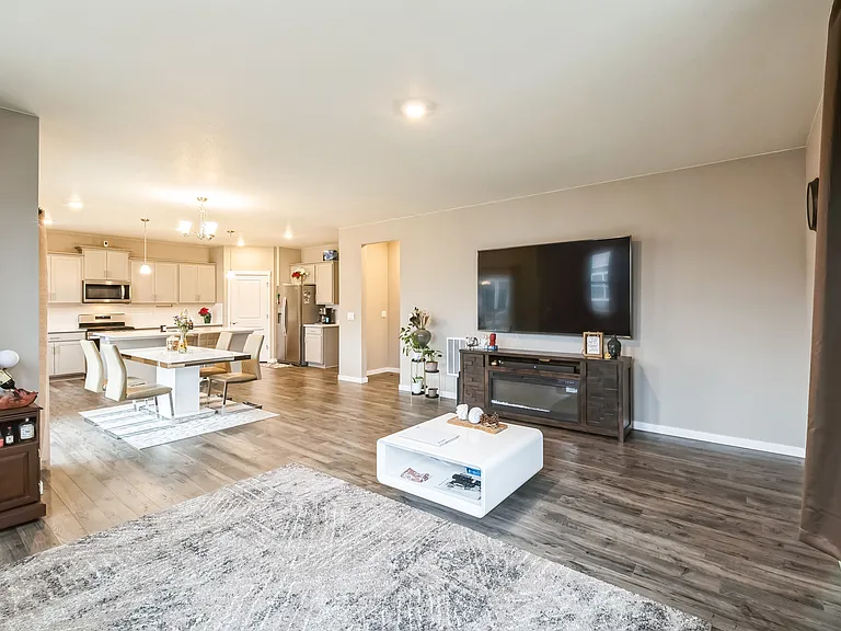 833 Vixen Dr — Photo 21