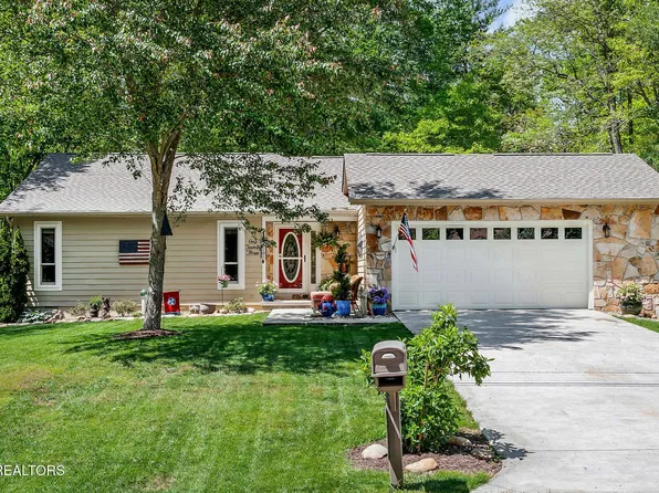 123 Pomeroy Dr, Fairfield Glade, TN 38558