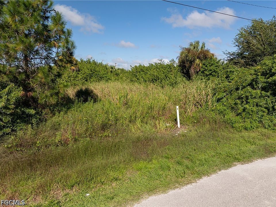 1st image of 853 Gulf Ln