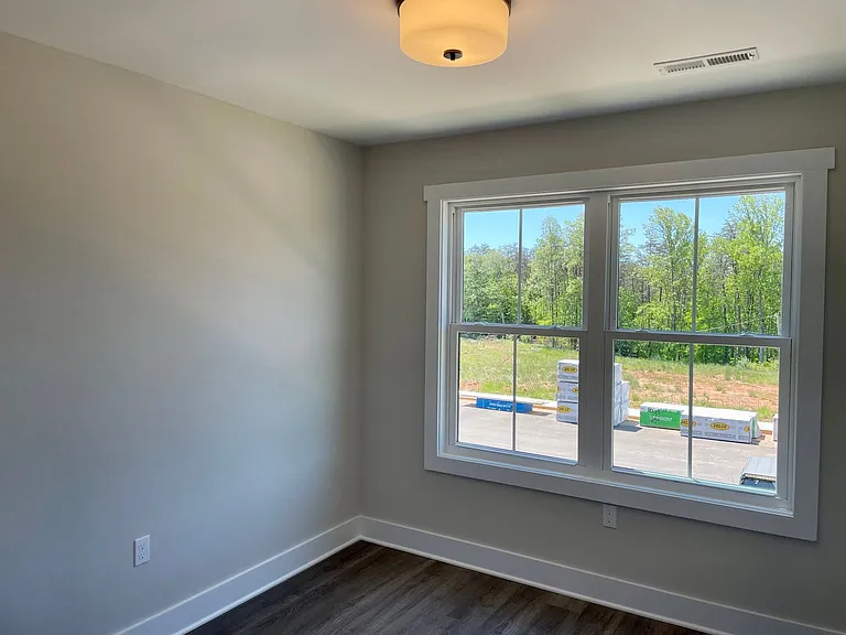 126 Sunburst Villa Dr — Photo 7