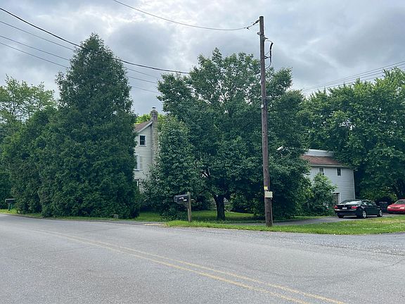 4th image of 2195 Grant Rd