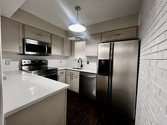 2nd image of 4151 Wycliff Ave #1-103-1