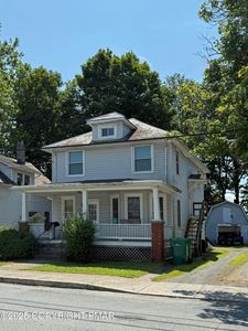 93 Henry St, East Stroudsburg, PA, 18301