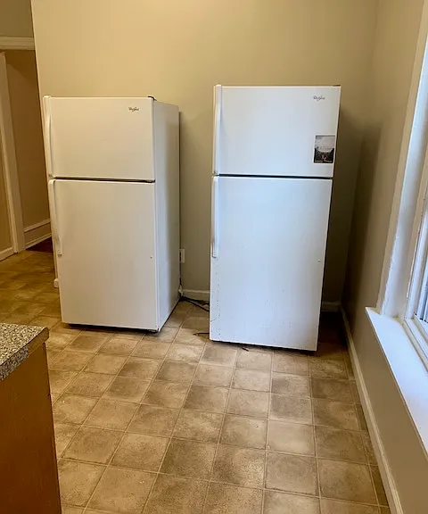 221 Buckingham Pl — Photo 8