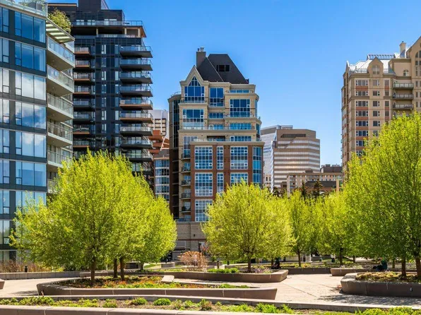 110 W 7th St SW #602, Calgary, AB T2P 5M9