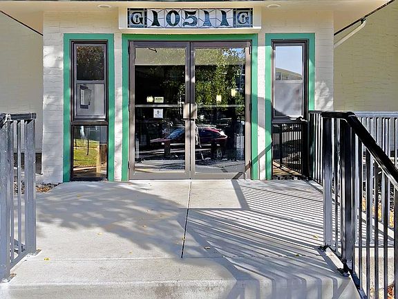 2nd image of 10511 Cedar Lake Rd APT 502