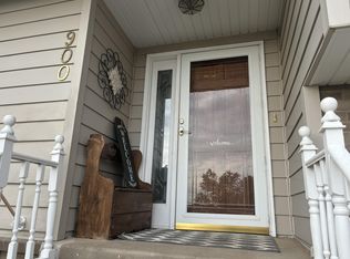 900 W Elizabeth St, Pierre, SD 57501