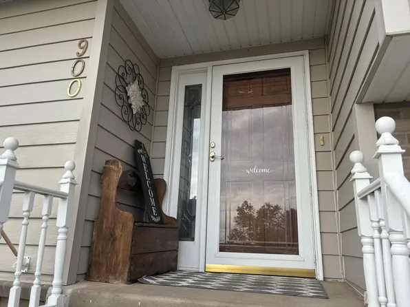 900 W Elizabeth St, Pierre, SD 57501