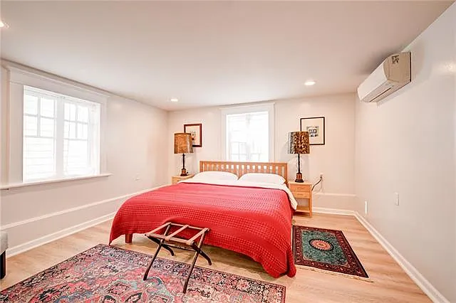 3837 Napoleon Ave #B — Photo 7