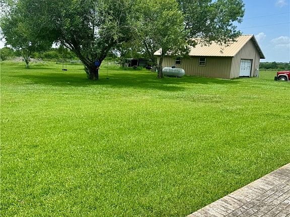 4th image of 98 Harmony Ln