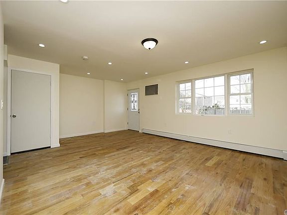 4th image of 161-26 Baisley Blvd