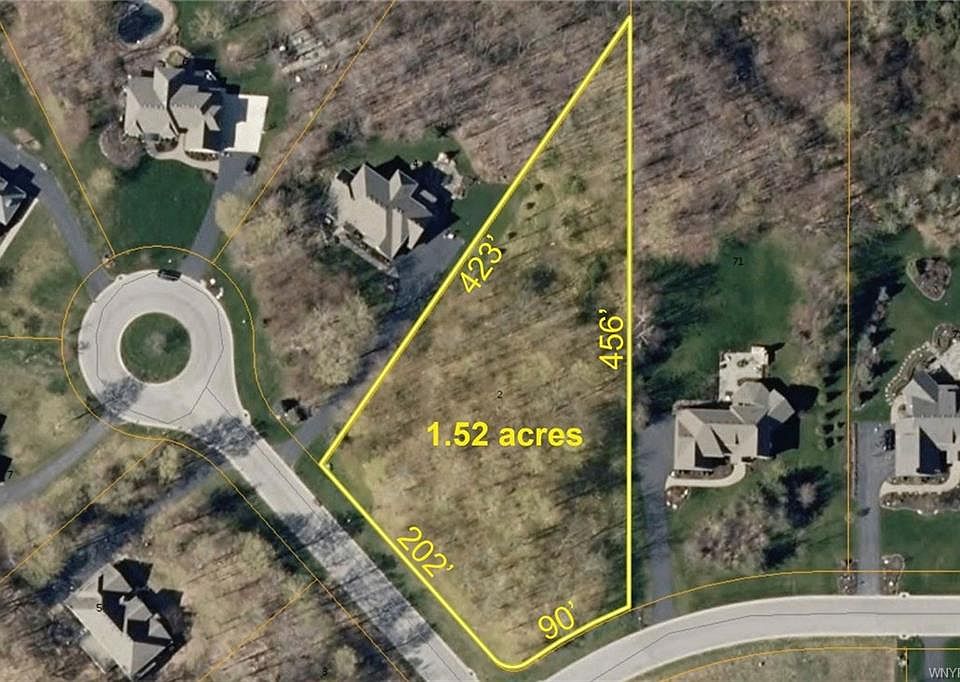 1st image of 2 Woodbine Ct