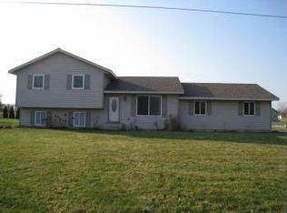 282 Wynwood Dr NW, Kent City, MI