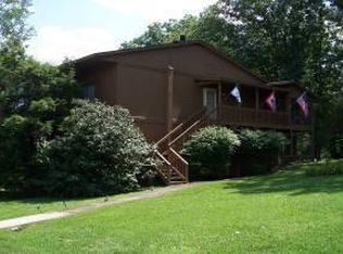 15 Woodson Bend Resort Dr, Bronston, KY 42518
