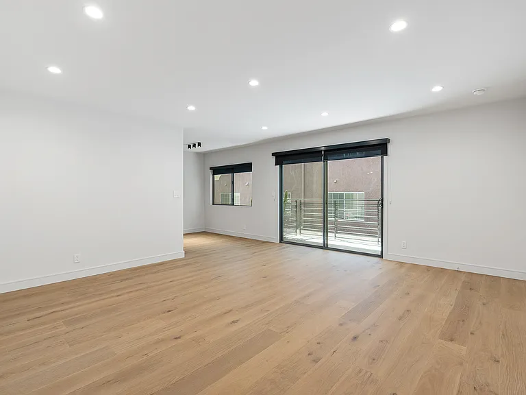 11726 Montana Ave #2 — Photo 6