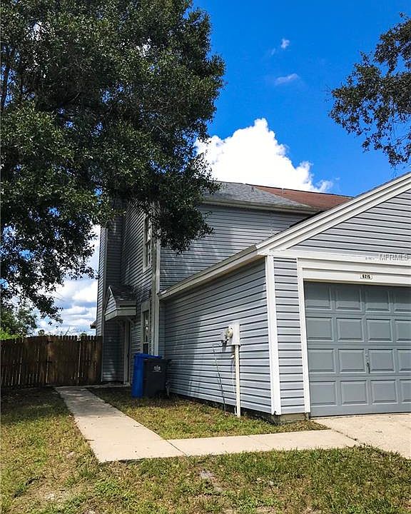 1st image of 6215 Oak Cluster Cir