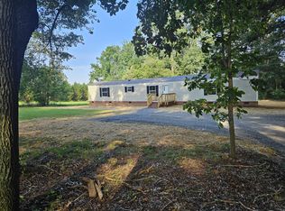 1135 Hendrick Lake Rd, Shelby, NC 28150