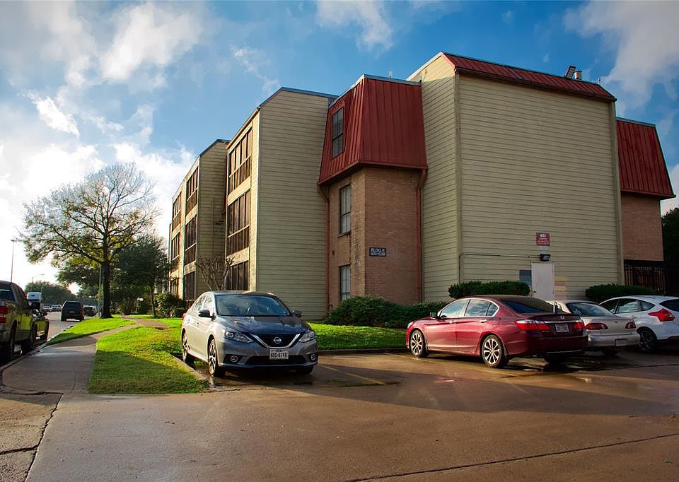 1st image of 10110 Forum West Dr APT 504