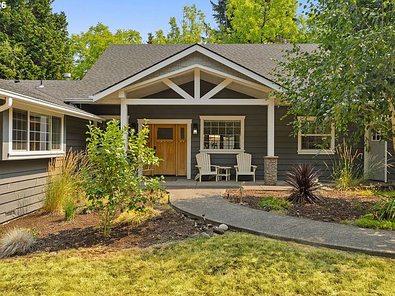 3rd image of 2834 Glenmorrie Dr