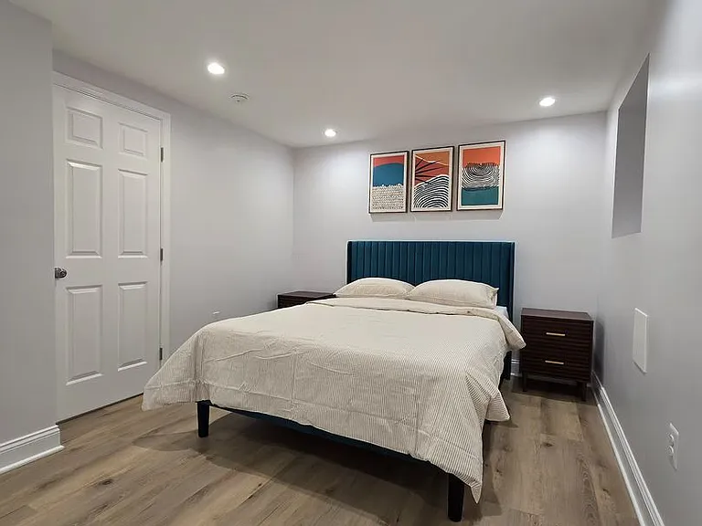 1331 Queen St NE — Photo 21