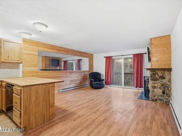 282 Crystal Mountain Rd #112, Girdwood, AK 99587