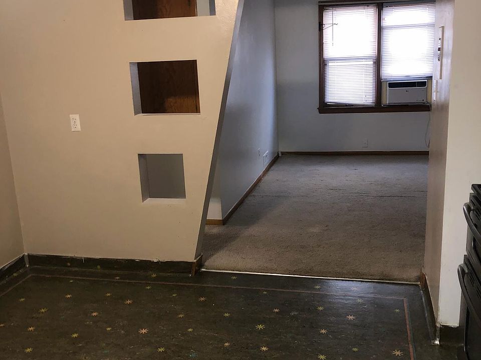 1st image of 4752 E 86th St