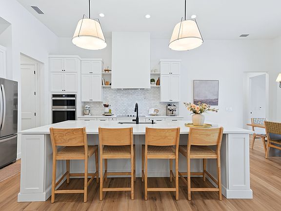 4th image of 15108 21st Ave E