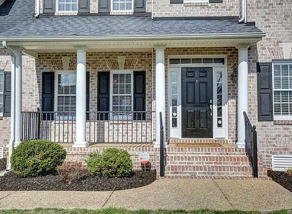 5th image of 7516 Gold Coast Ln