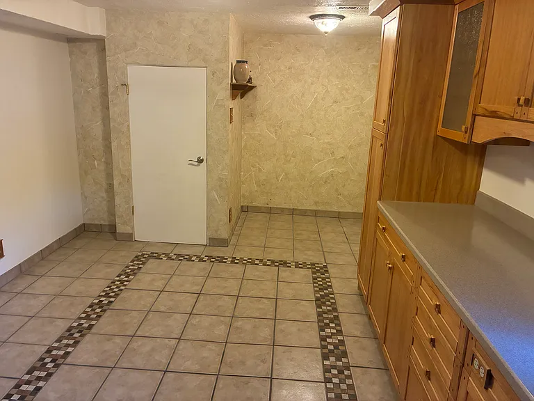 4220 S Lynne Ln #1 — Photo 2