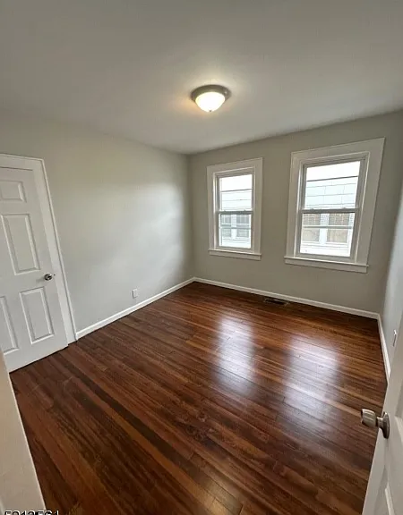 18 S Mountain Ave — Photo 12