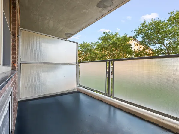 12399 Flatlands Avenue image 12 of 19