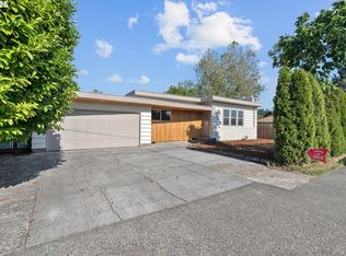 1730 SE 96th Ave, Portland, OR 97216