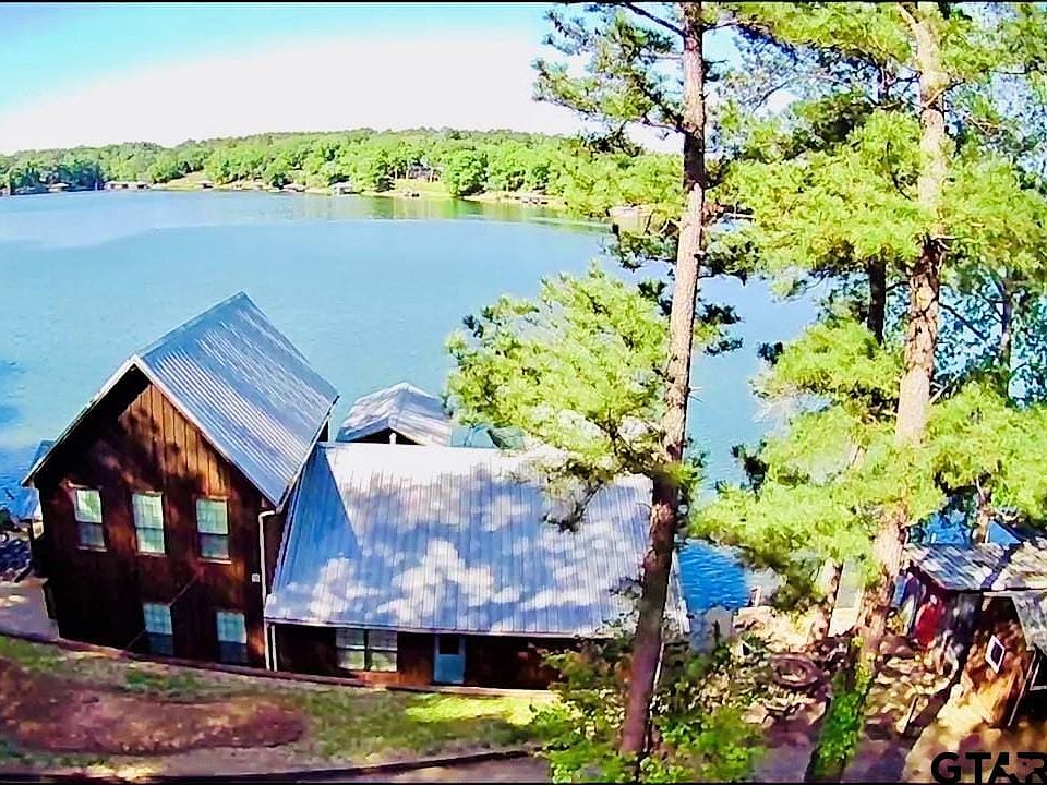 1st image of 2309 Lakeshore Dr