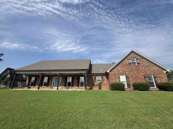 367 Byhalia Creek Farms Rd W, Byhalia, MS 38611