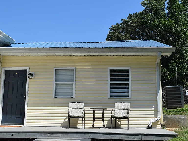 822 Valley Dr #B — Photo 10