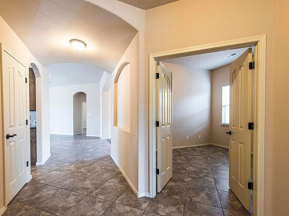 3rd image of 1017 Palo Alto Ct