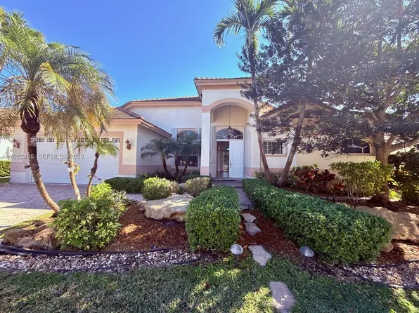 2644 Miller Ct, Weston, FL 33332