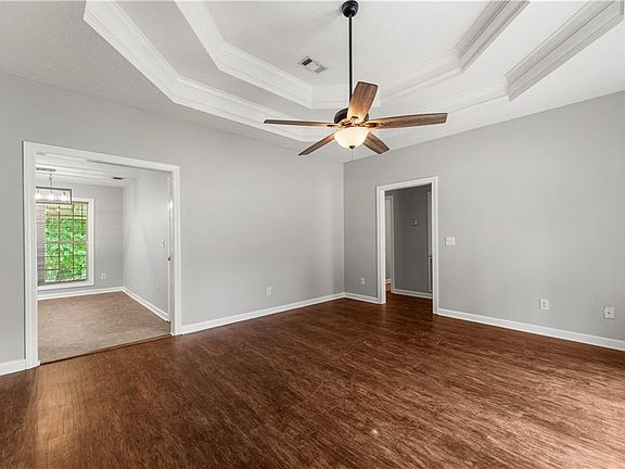5th image of 147 Lee Road 2059