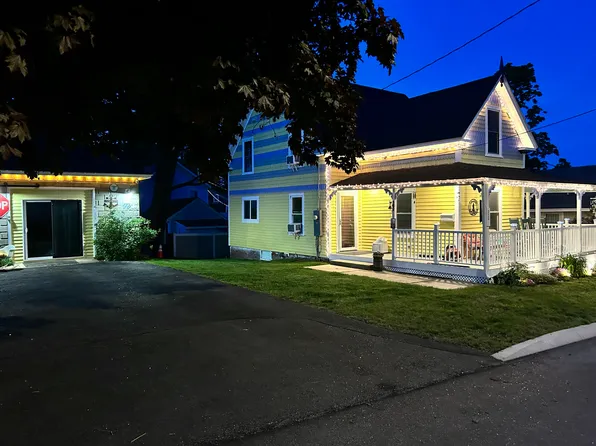 32 W W. Old Orchard Avenue, Old Orchard Beach, ME 04064