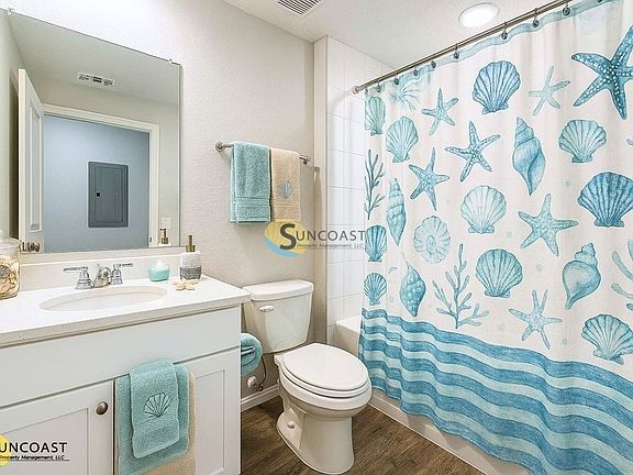 4th image of 6487 Breezy Oaks Way #201