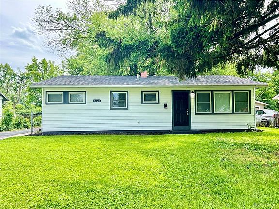 2nd image of 4129 Fleetwood Dr