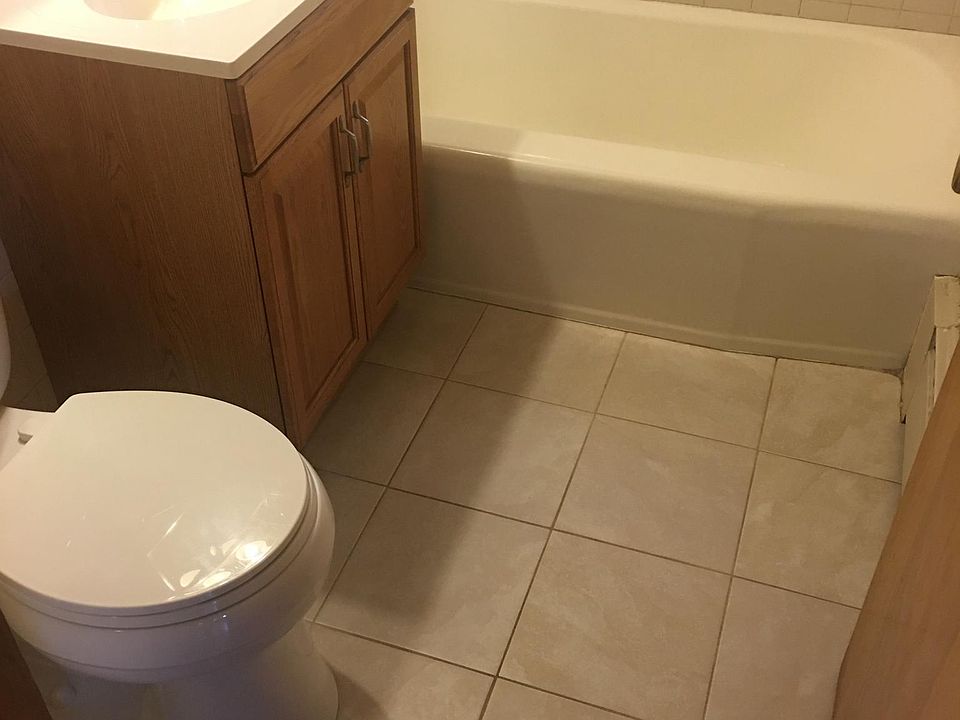2nd image of 7118 W Windsor Ave #1F