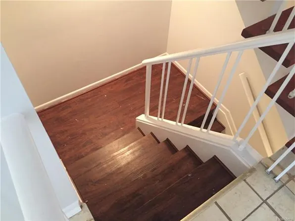 7406 Pebble Point #1, West Bloomfield, MI 48322