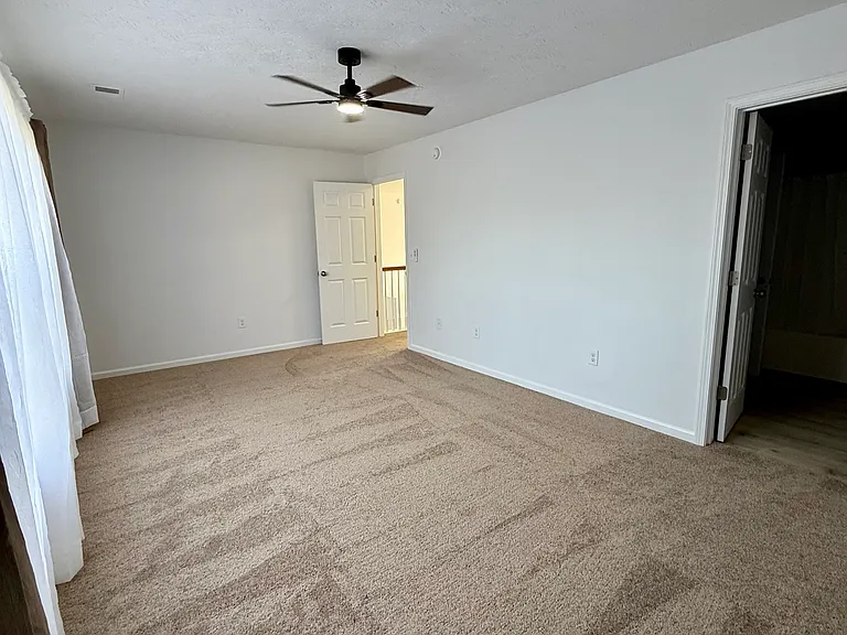 500 Wellington Gardens Dr — Photo 38