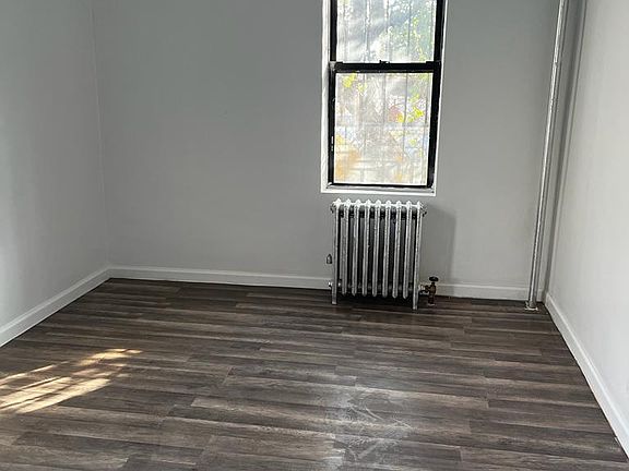 4th image of 2058 Haviland Ave APT 1C
