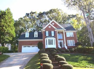 104 Duckwood Ln, Cary, NC 27518