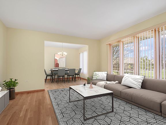 4th image of 17857 Columbus Ct #23